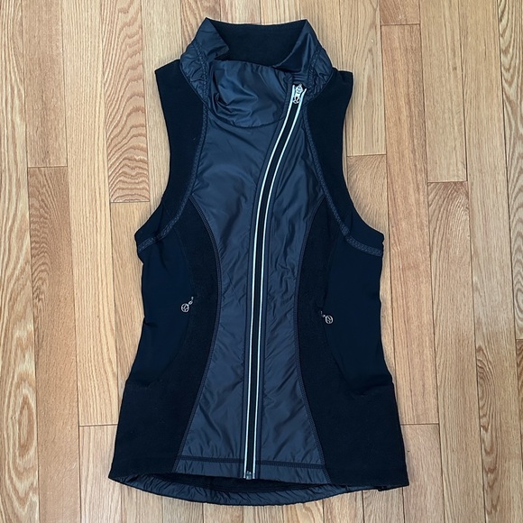 Lululemon Vest - Picture 1 of 10